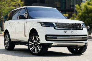 Rent Range Rover Vogue in Dubai