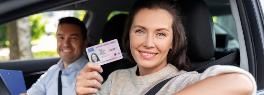 ما هي تراخيص الدول المقبولة في دولة الإمارات العربية المتحدة؟