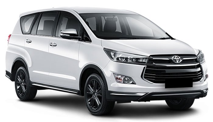 Family Car Toyota innova in Dubai, Sharjah