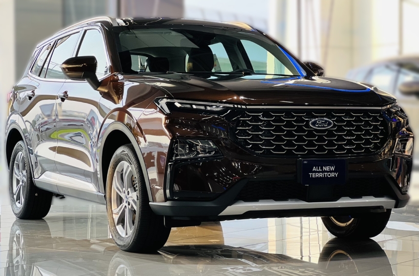 Rent Ford Territory 2024 in dubai side front