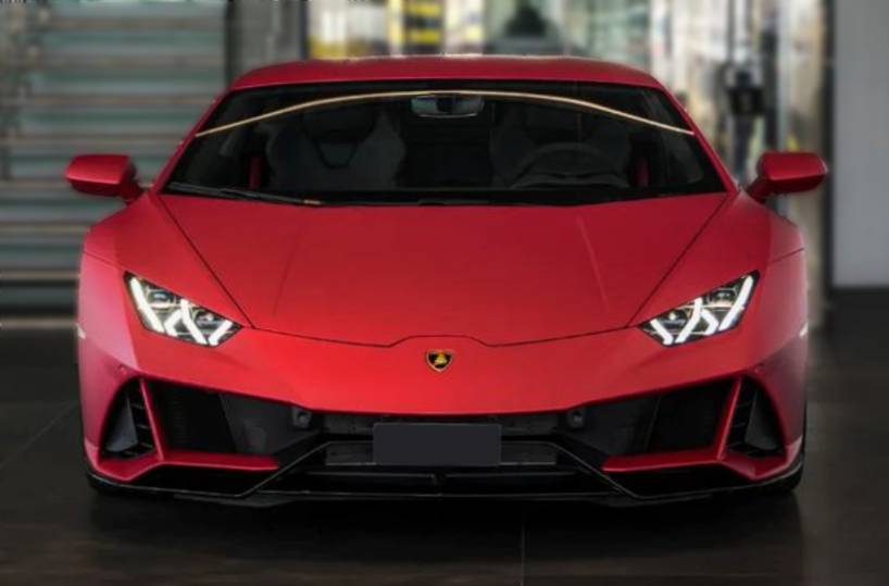 Rent Lamborghini Huracan EVO in Dubai UAE