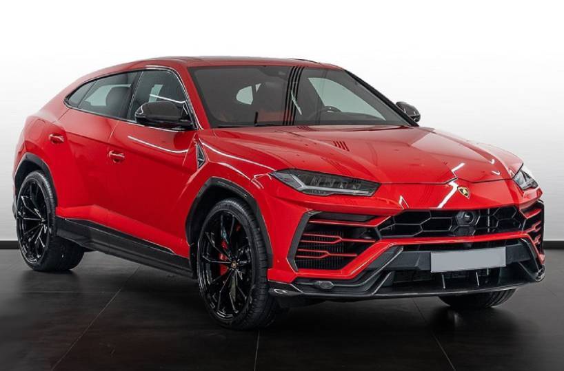 Rent Lamborghini Urus in Dubai UAE