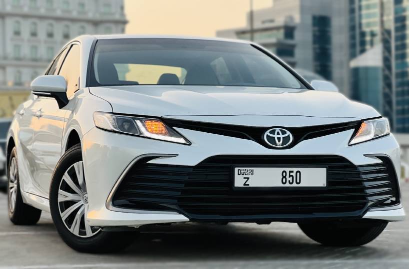 Rent Toyota Camry in dubai