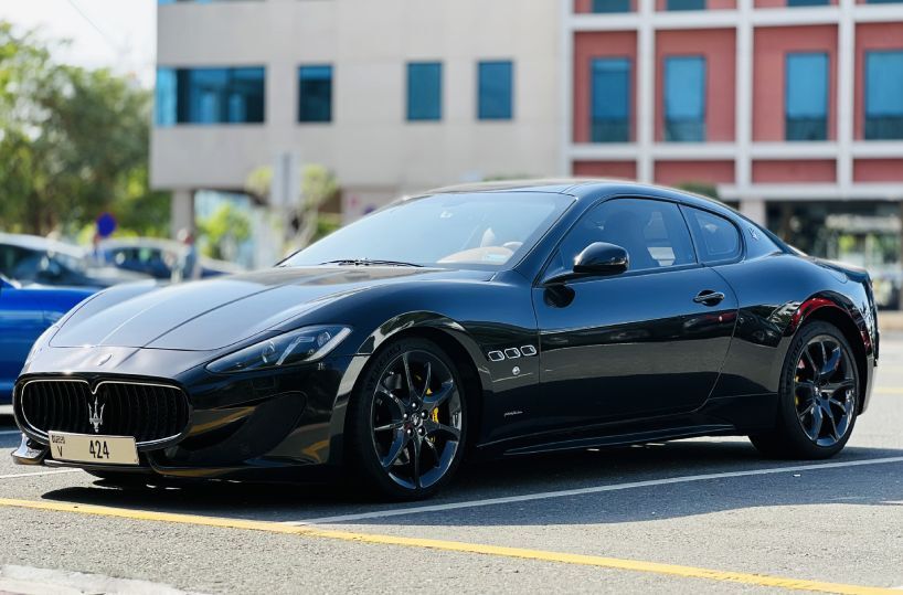 Rent Maserati GranTurismo Sport in Dubai (1)