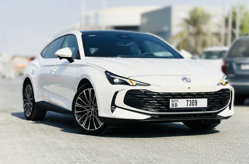 Rent a car Dubai - MG 7