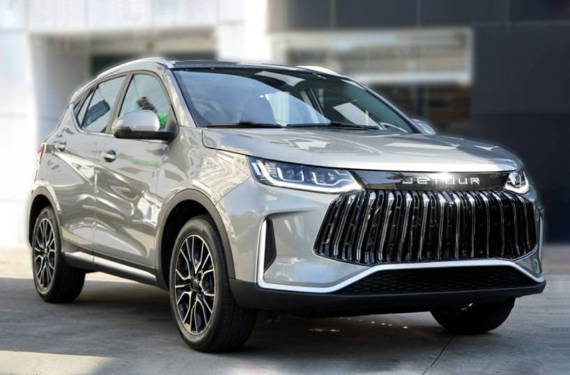 Rent Jetour X50 in Dubai from Amex Car Rental
